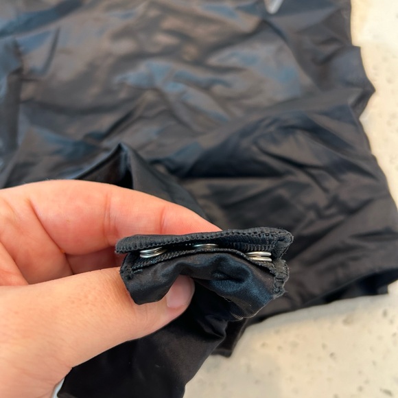 Spanx Shaping mesh-trimmed stretch-satin thong bodysuit - Picture 5 of 6